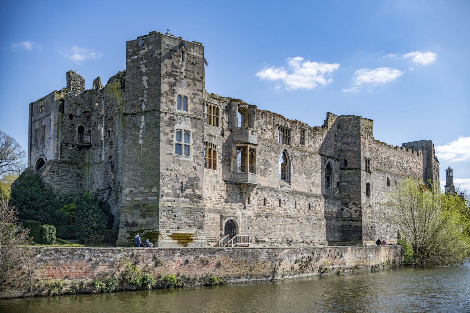 Newark Castle wall